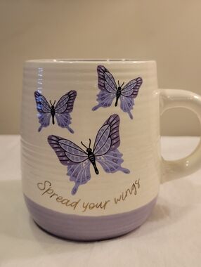 ☕️EUC~ BUTTERFLY COFFEE MUG "SPREAD YOUR WINGS"